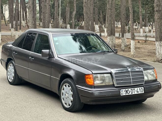 Mercedes E 200 1993, 347,000 km - 2.0 l - Sumqayıt