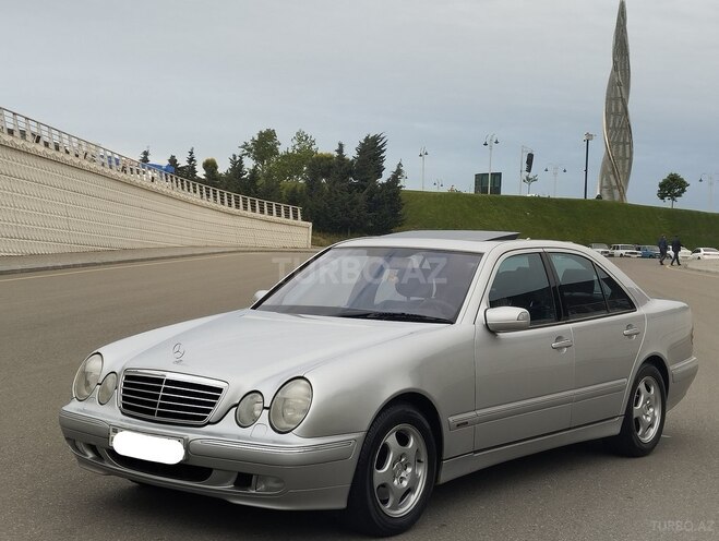Mercedes E 320 2001, 240,000 km - 3.2 l - Bakı