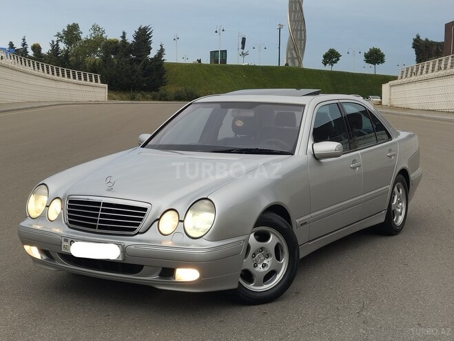 Mercedes E 320 2001, 240,000 km - 3.2 l - Bakı