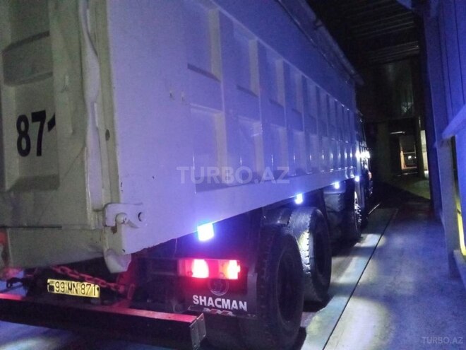 HOWO Sinotruk 2007, 400,000 km - 11.0 l - Bakı