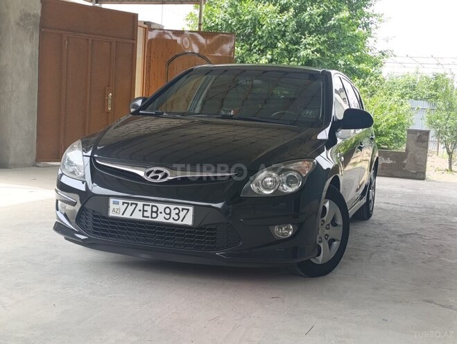 Hyundai i30 2010, 185,560 km - 1.4 l - Bakı