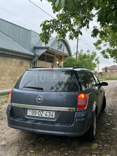 Opel Astra 2006, 127,000 km - 1.4 л - Bakı