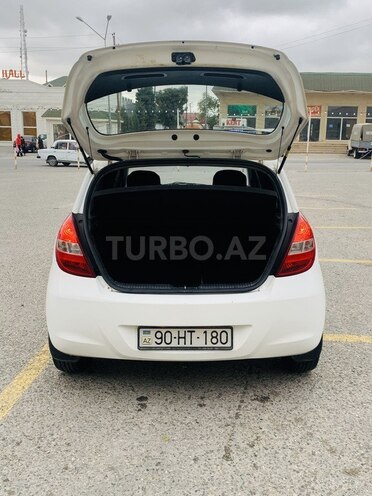 Hyundai i20 2010, 431,000 km - 1.4 l - Bakı