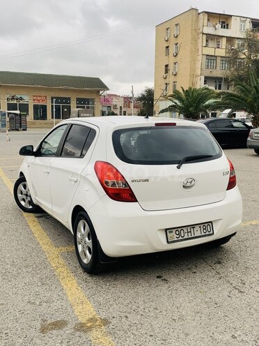 Hyundai i20 2010, 431,000 km - 1.4 l - Bakı