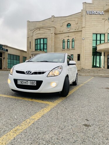 Hyundai i20 2010, 431,000 km - 1.4 l - Bakı