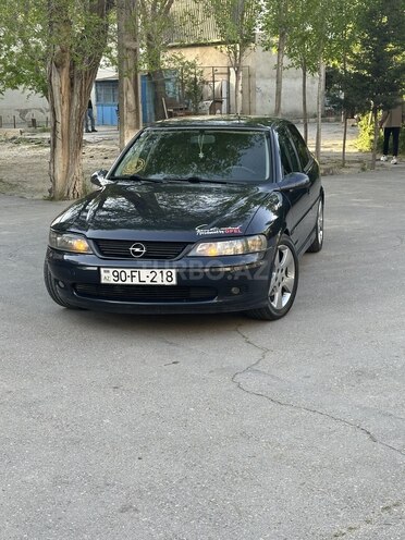 Opel Vectra 2001, 200,000 km - 1.8 l - Sumqayıt