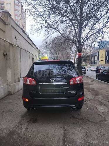 Hyundai Santa Fe 2011, 235,700 km - 2.4 l - Bakı