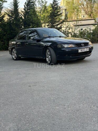 Opel Vectra 2001, 200,000 km - 1.8 l - Sumqayıt