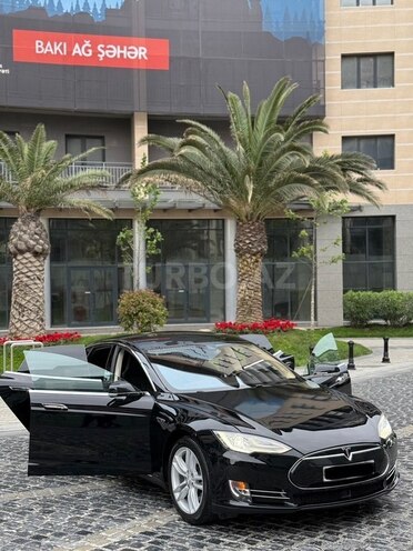 Tesla Model S 2015, 122,000 km - 0.0 l - Bakı