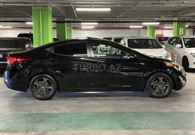 Hyundai Elantra 2015, 115,112 km - 1.8 l - Bakı