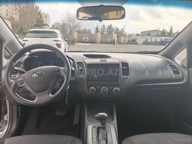 Kia Cerato-6