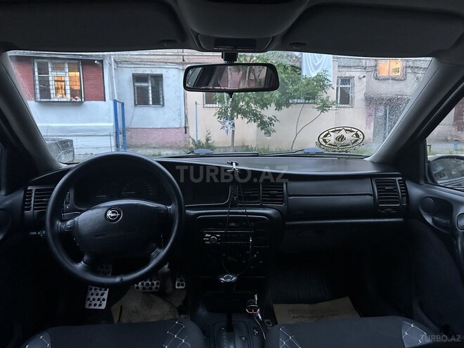 Opel Vectra 2001, 200,000 km - 1.8 l - Sumqayıt