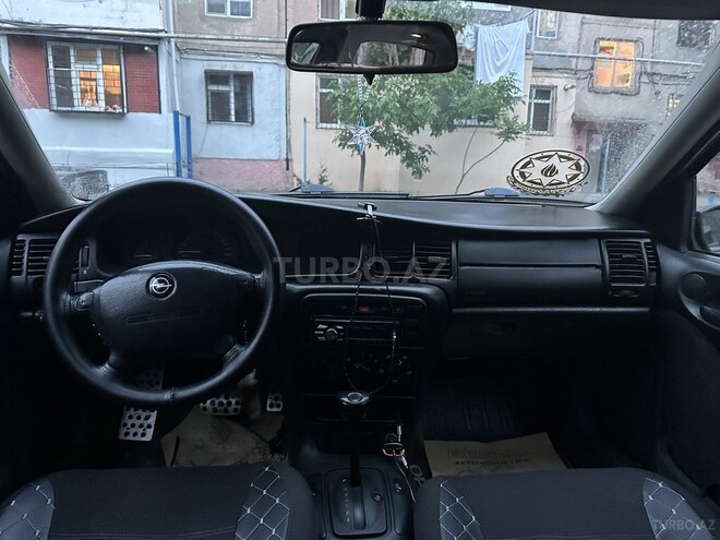 Opel Vectra 2001, 200,000 km - 1.8 l - Sumqayıt