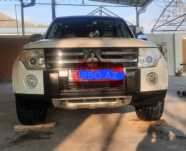 Mitsubishi Pajero 2008, 225,000 km - 3.0 л - Ağsu