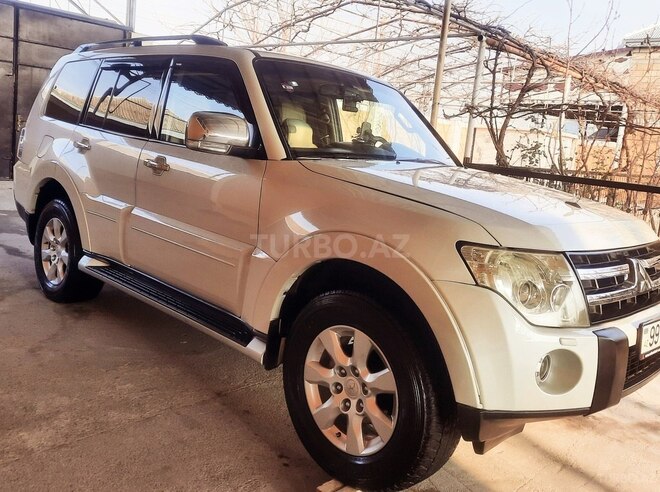 Mitsubishi Pajero 2008, 225,000 km - 3.0 л - Ağsu