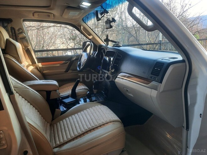 Mitsubishi Pajero 2008, 225,000 km - 3.0 л - Ağsu