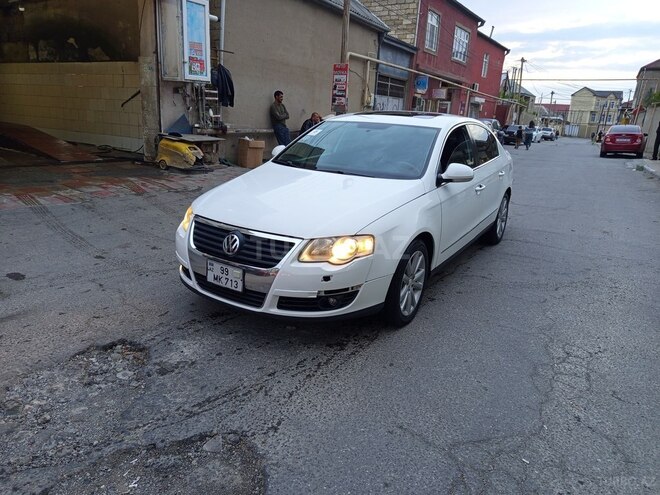 Volkswagen Passat 2010, 228,000 km - 2.0 l - Bakı