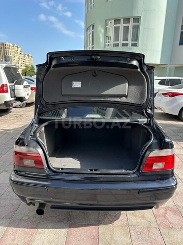 BMW 530 2001, 363,800 km - 3.0 l - Bakı