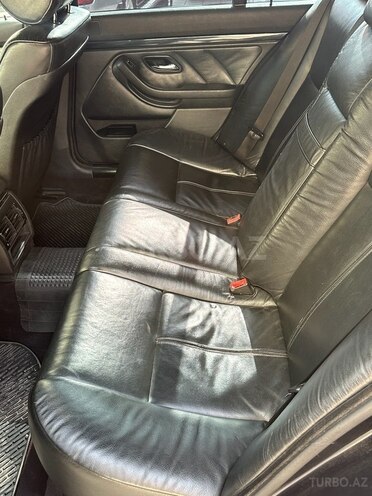 BMW 530 2001, 363,800 km - 3.0 l - Bakı