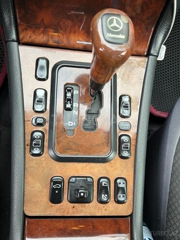 Mercedes E 240 2001, 253,000 km - 2.6 л - Bakı