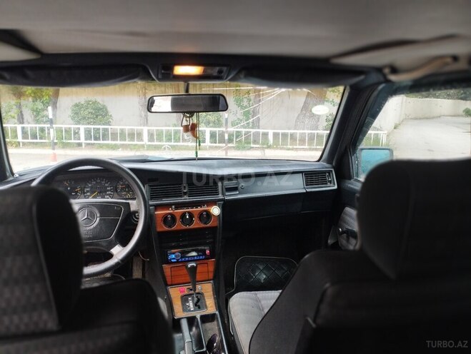 Mercedes 190 1992, 50,012 km - 2.0 l - Bakı