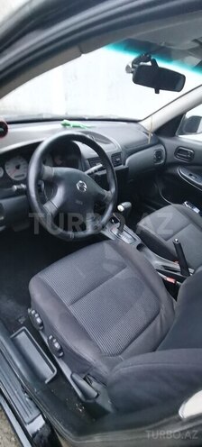 Nissan Sunny 2010, 256,622 km - 1.6 л - Bakı