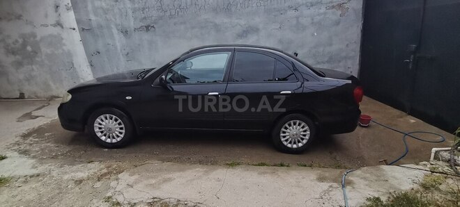 Nissan Sunny 2010, 256,622 km - 1.6 л - Bakı
