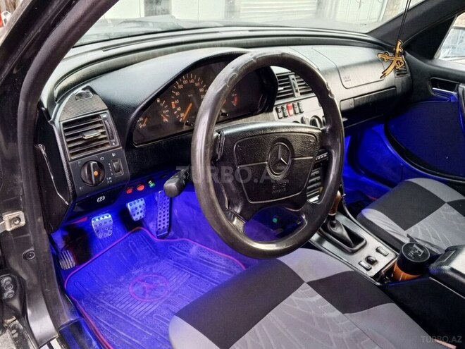 Mercedes C 200 1994, 200,155 km - 2.0 l - Bakı