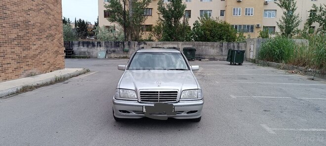 Mercedes C 180 1997, 286,000 km - 1.8 л - Bakı