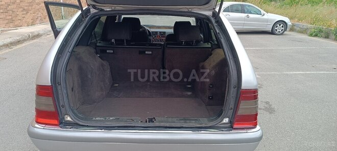 Mercedes C 180 1997, 286,000 km - 1.8 л - Bakı