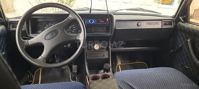 LADA (VAZ) 2107 1995, 53,000 km - 1.6 l - Salyan