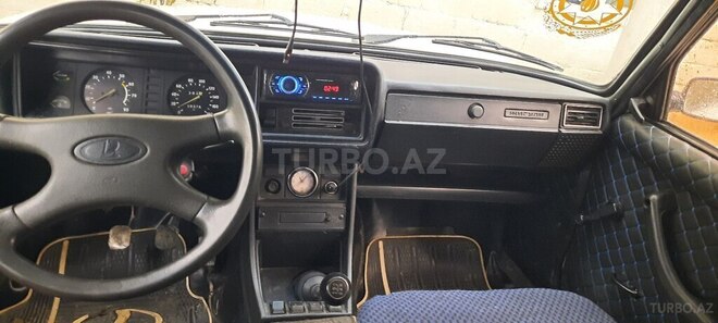 LADA (VAZ) 2107 1995, 53,000 km - 1.6 l - Salyan