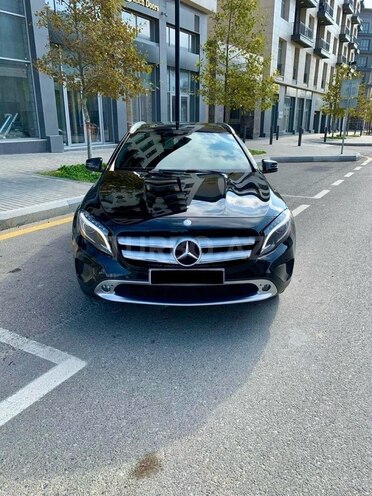 Mercedes GLA 250 4MATIC 2015, 109,409 km - 2.0 л - Bakı