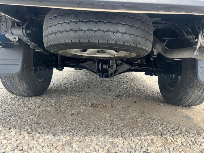 Toyota Hilux 2011, 274,000 km - 2.7 l - Bakı
