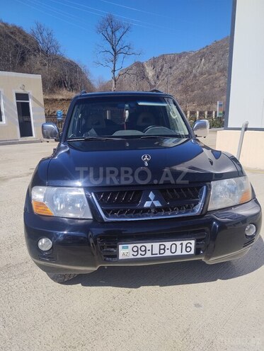 Mitsubishi Pajero 2005, 400,000 km - 3.0 l - Bərdə