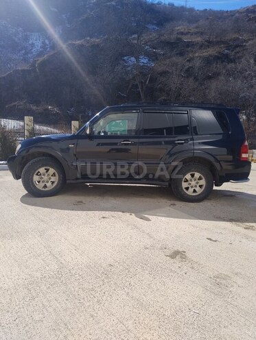 Mitsubishi Pajero 2005, 400,000 km - 3.0 l - Bərdə