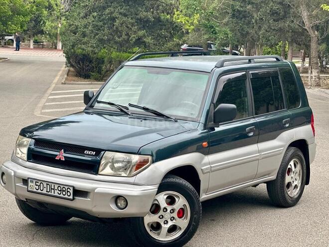 Mitsubishi Pajero io 2001, 294,000 km - 2.0 л - Sumqayıt