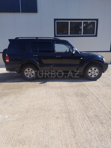 Mitsubishi Pajero 2005, 400,000 km - 3.0 l - Bərdə