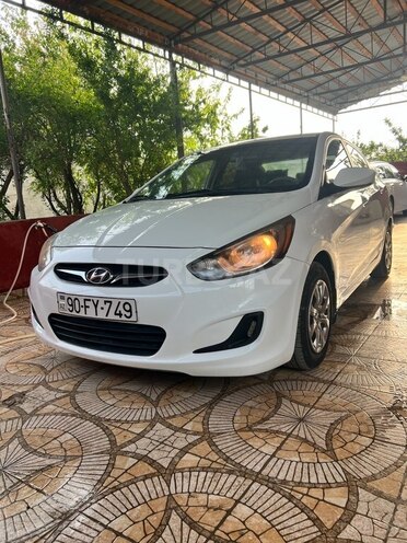 Hyundai Accent 2012, 230,000 km - 1.6 l - Bakı