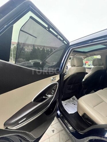 Hyundai Santa Fe-19