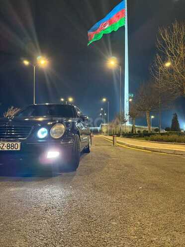 Mercedes E 320 2000, 289,000 km - 3.2 l - Bakı