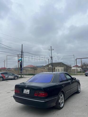 Mercedes E 320 2000, 289,000 km - 3.2 l - Bakı