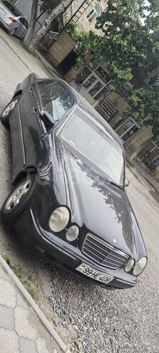 Mercedes E 320 2001, 650,000 km - 3.2 л - İmişli