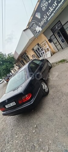 Mercedes E 320 2001, 650,000 km - 3.2 л - İmişli