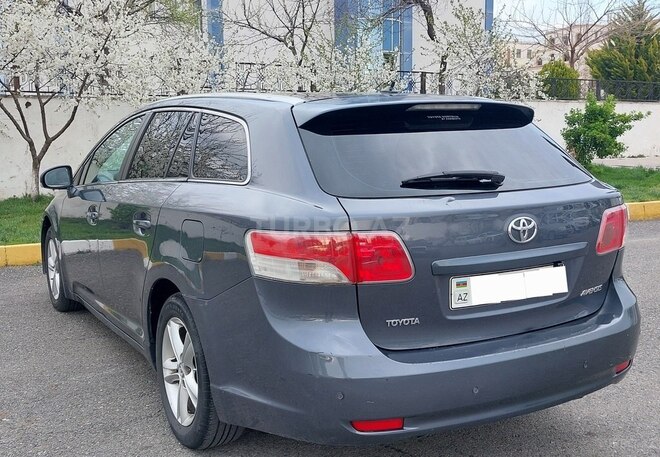 Toyota Avensis 2009, 360,000 km - 2.0 l - Bakı