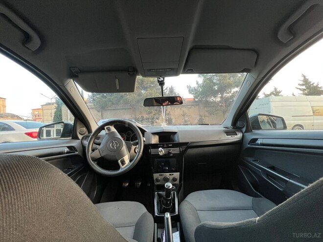Opel Astra 2008, 152,200 km - 1.4 l - Bakı