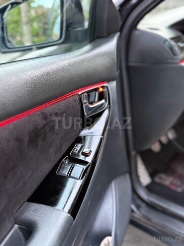 Toyota Corolla 2007, 235,000 km - 1.4 l - Bakı
