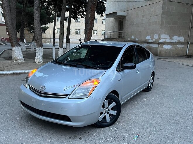 Toyota Prius 2009, 299,000 km - 1.5 л - Bakı