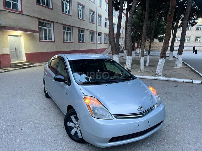Toyota Prius 2009, 299,000 km - 1.5 л - Bakı