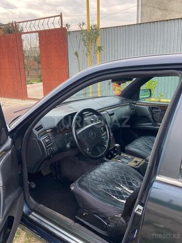 Mercedes E 280 1996, 93,916 km - 2.8 l - Göytəpə